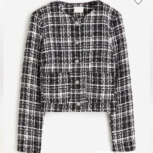 Round neckline tweed blazer